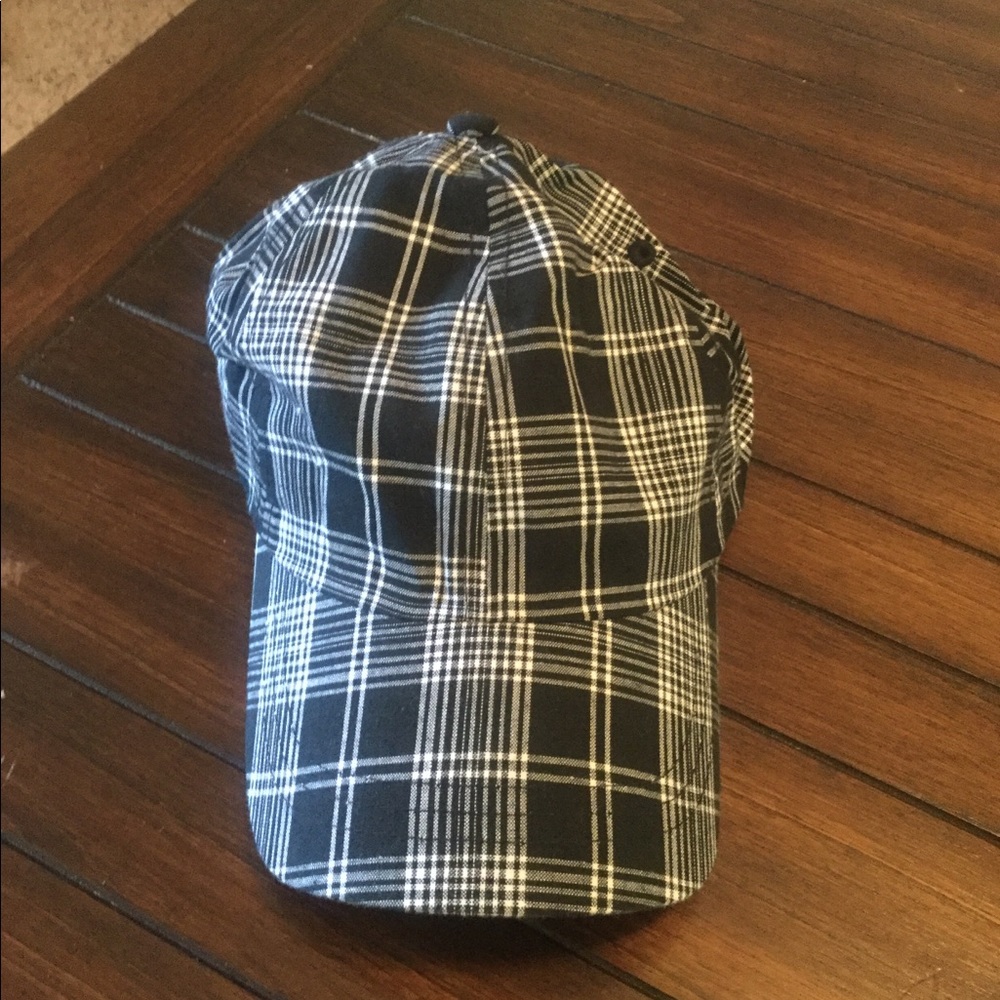 Black and white checkered hat